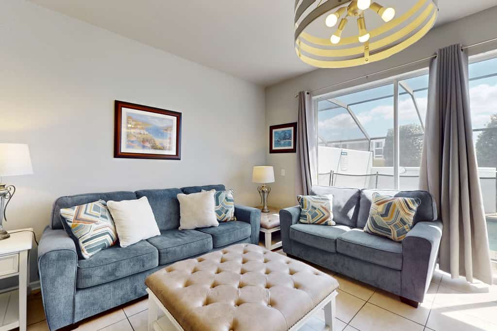Beautiful home with private pool and space for the whole family