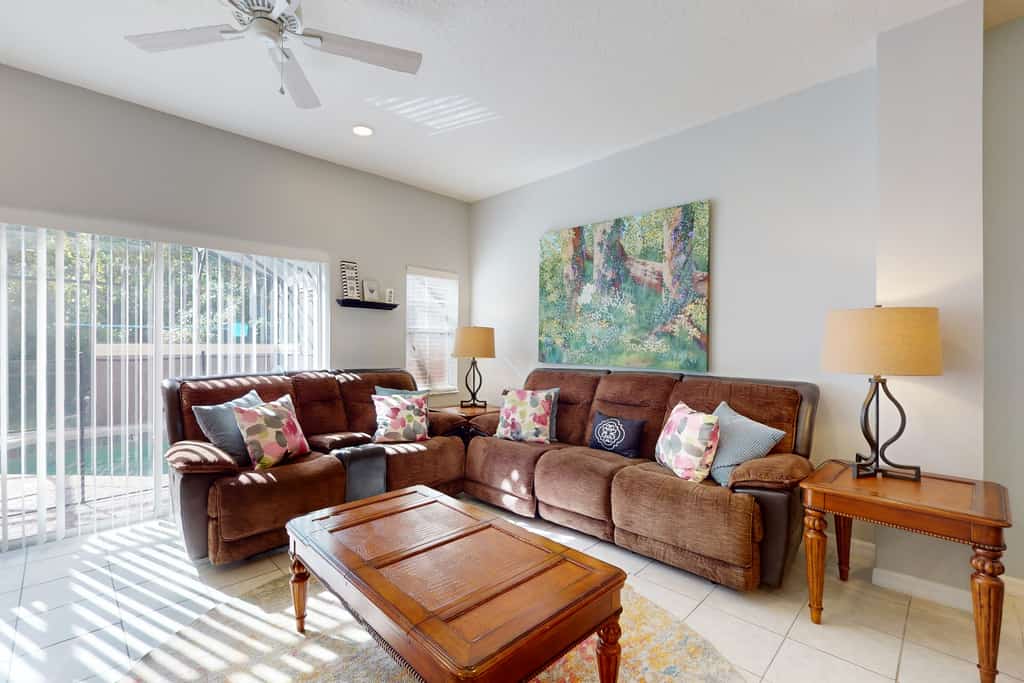 BellaVida Resort townhome - private plunge pool, minutes to Disney, dog-friendly