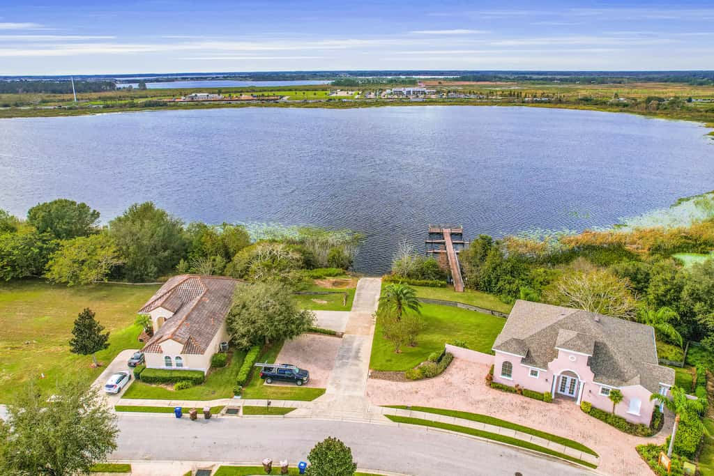 Tower Lake Hideaway