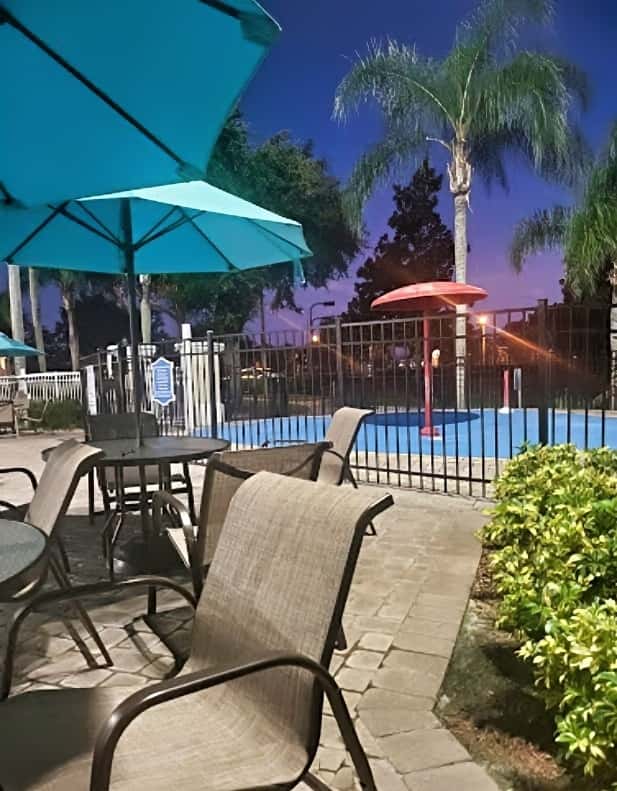 Silver Palm Sanctuary - Windsor Palms