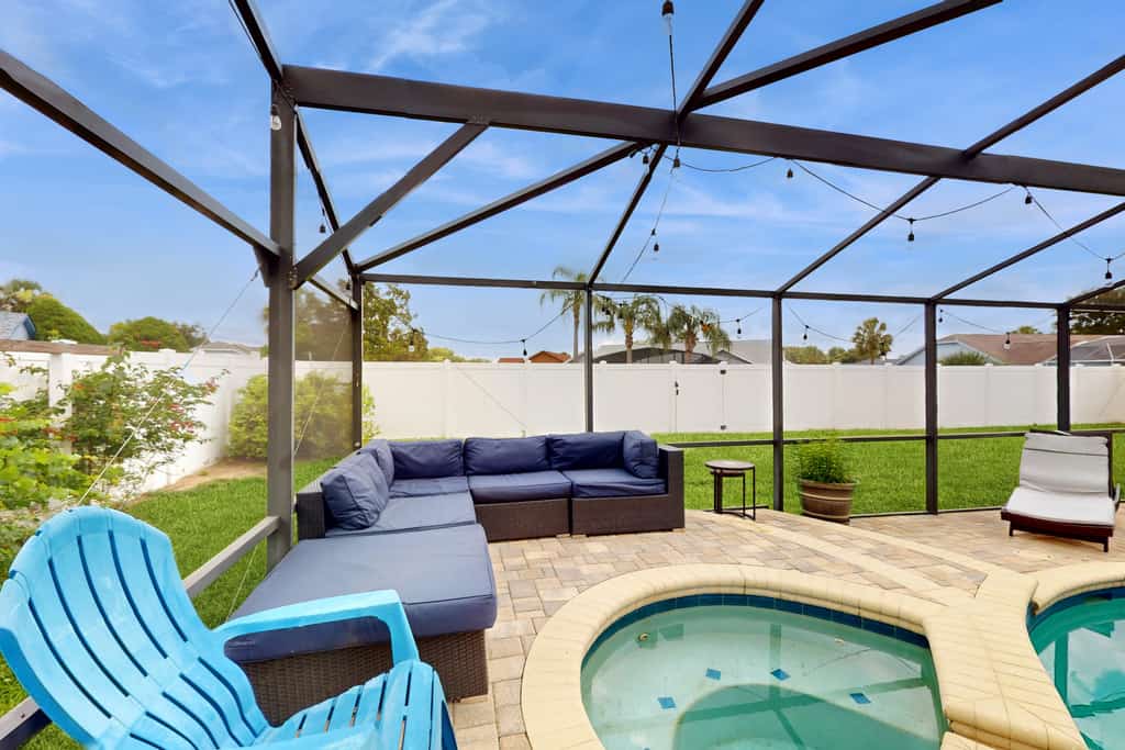 Private Pool, Home Theater & Dog-Friendly Retreat Near Disney