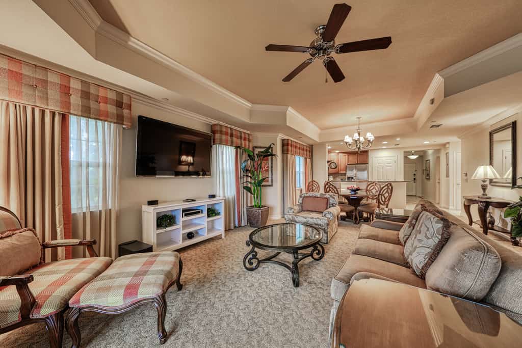 Family-Friendly Condo with Access to Shared Pools, Hot Tub, and Game Rooms