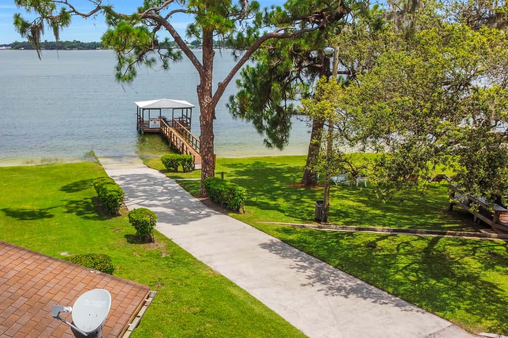Lake June Resort #9