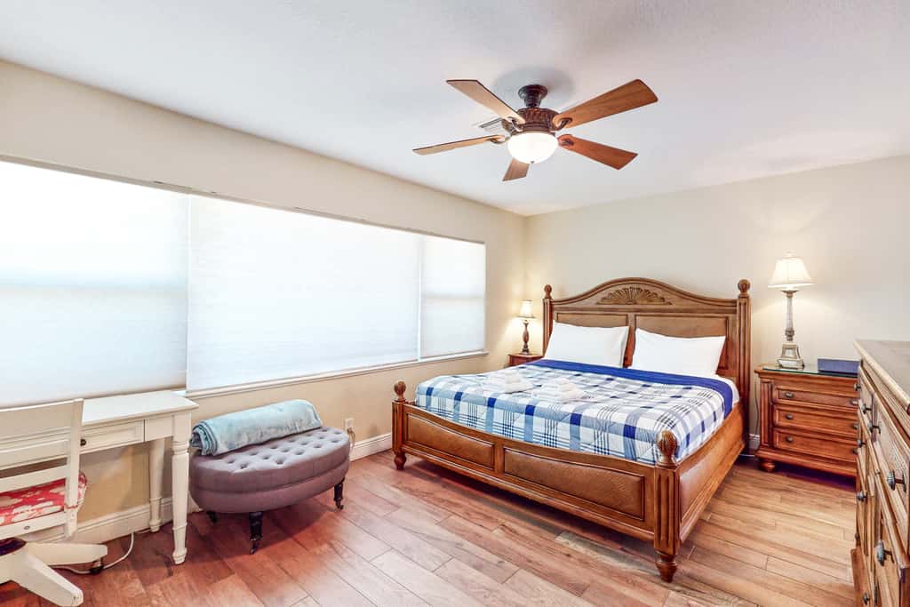 Luxury on Lake June