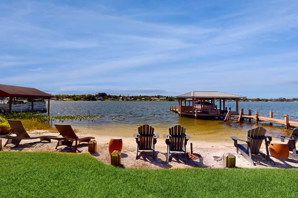 Luxury on Lake June