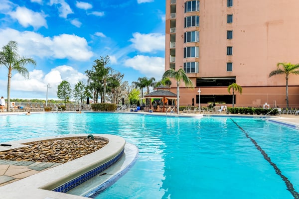 Ideal lakefront escape with lake view, AC, WiFi, pool & hot tub near attractions