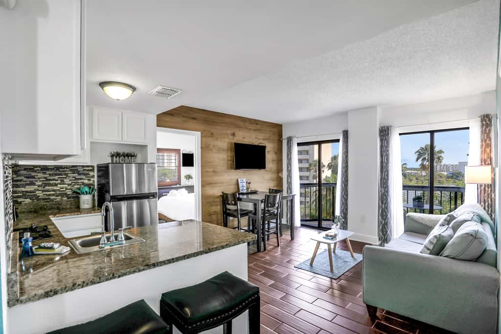 The Enclave - Unit 1601