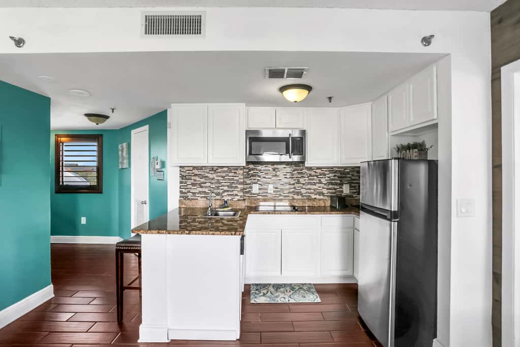 The Enclave - Unit 1601