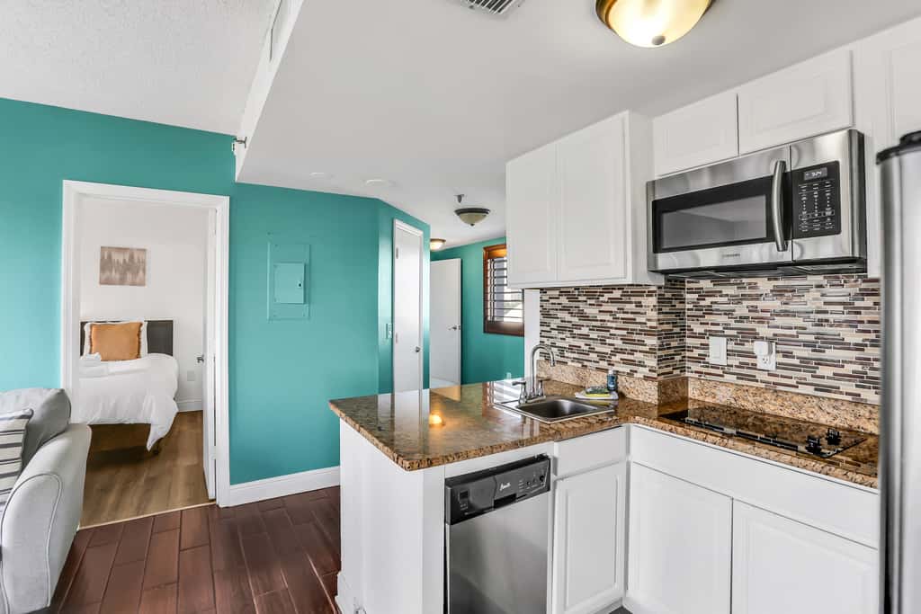 The Enclave - Unit 1601