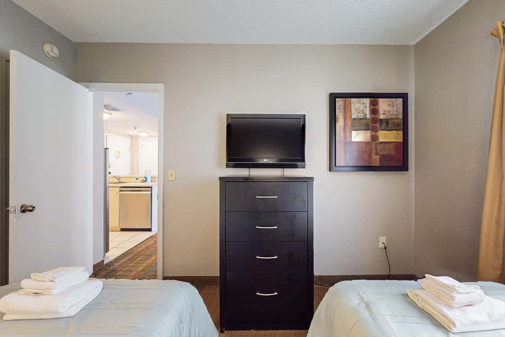 The Enclave #1404