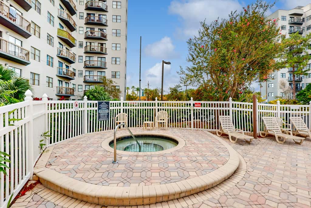 The Enclave #1404