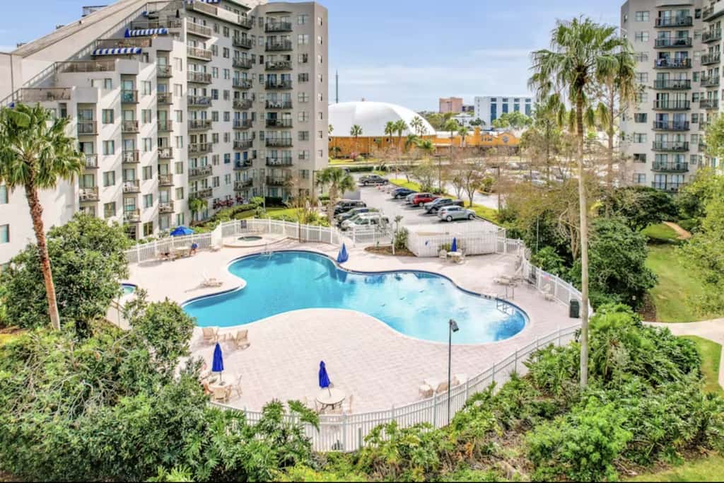 The Enclave #1404