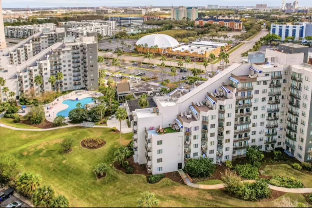 The Enclave #1404