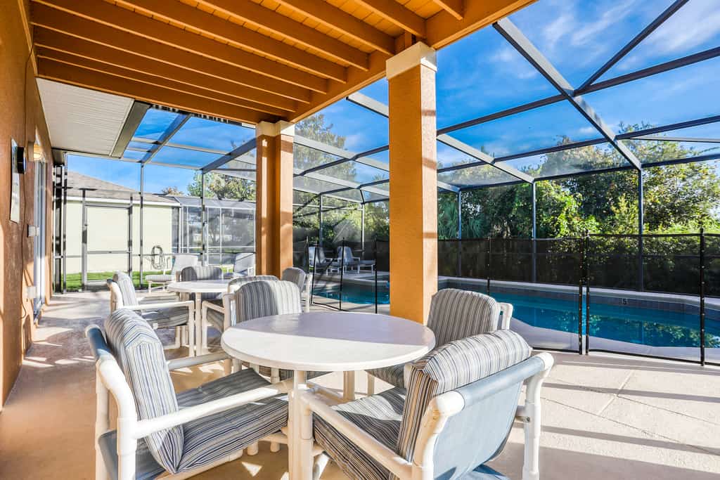 Gorgeous home near Disney with private pool, pool spa, on-site gym, tennis, AC
