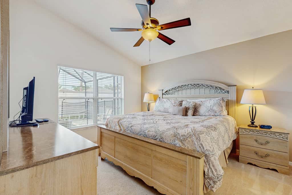 SOD103-2997-3-P - The Fairway Retreat