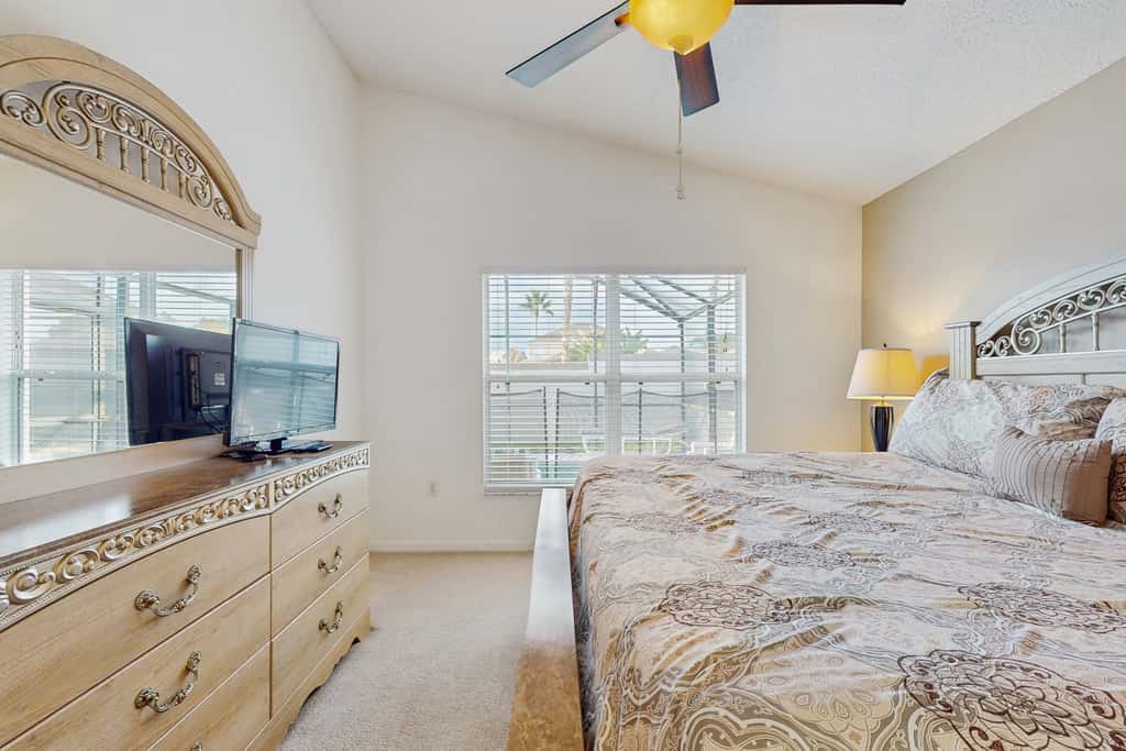 SOD103-2997-3-P - The Fairway Retreat