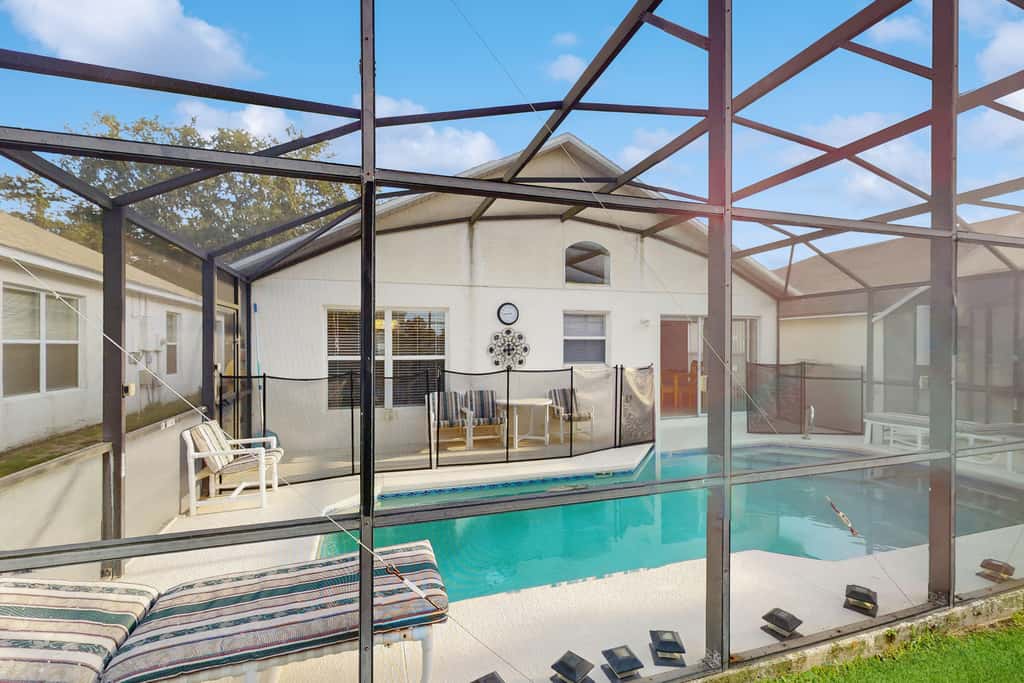 SOD103-2997-3-P - The Fairway Retreat