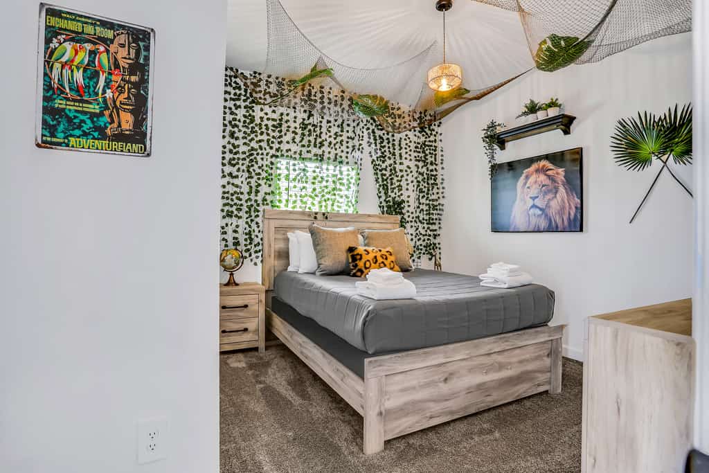 Updated townhome with an enclosed pool, five bedrooms, W/D - close to everything