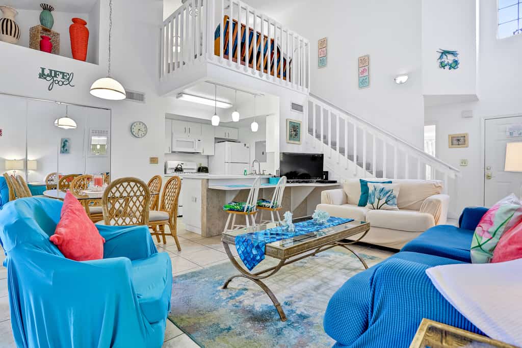 Breezy townhouse with a pool, hot tub, patio, central AC, and washer/dryer