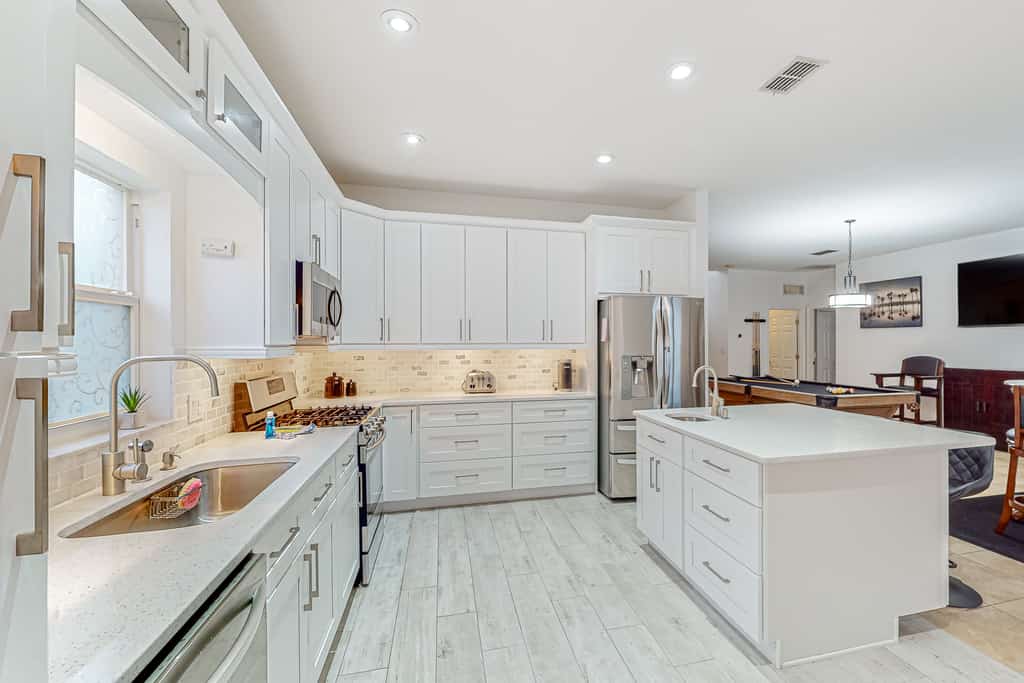 Sunlit Serenity Oasis | House in Kissimmee with private pool, pool table, tennis