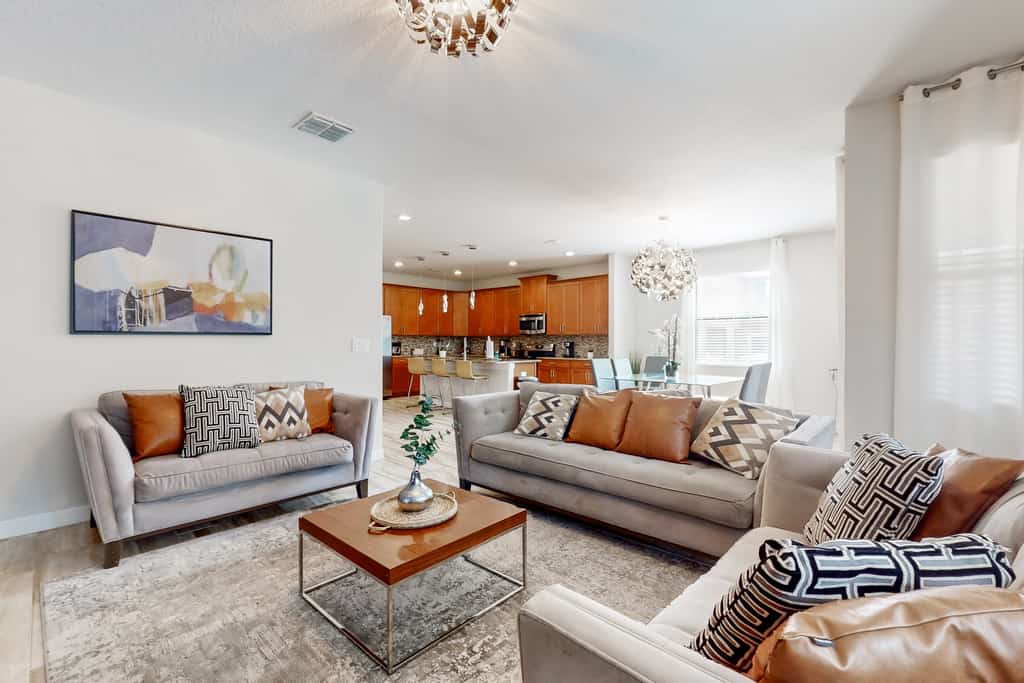Spacious getaway with 2 themed game rooms, private pool, & Pool spa