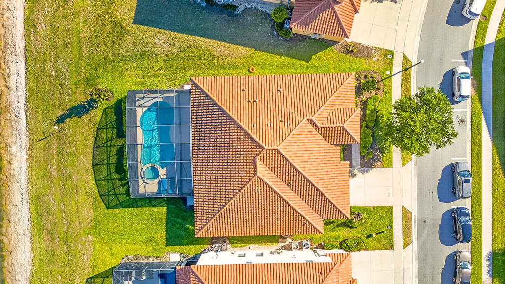 Lakeside Living