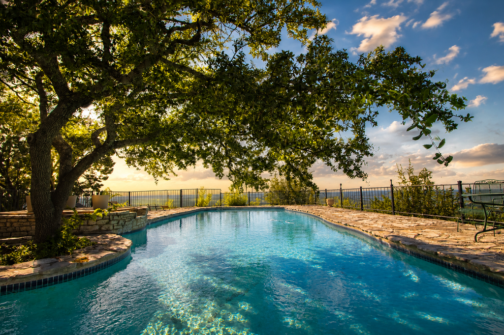 Maverick Mountaintop Retreat