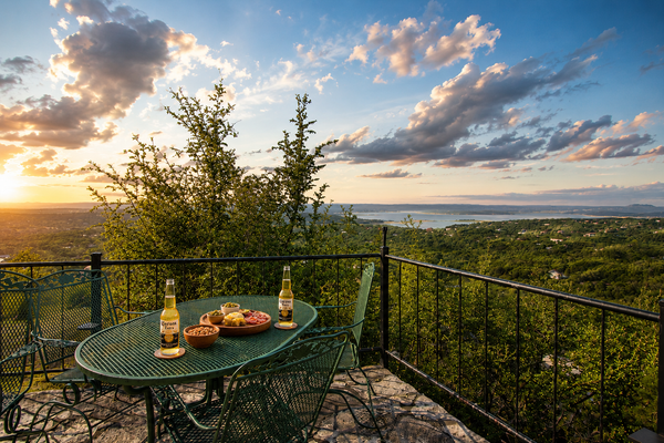 Spacious home with Canyon Lake views and a private pool