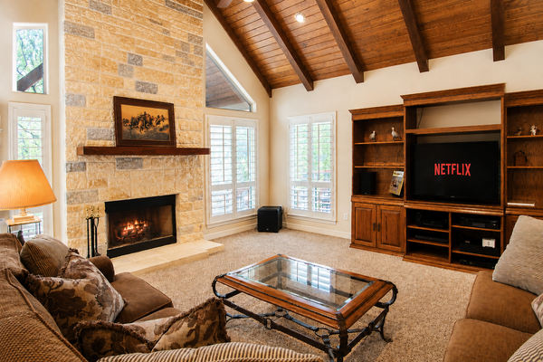 5-acre Hill Country home with views & outdoor entertaining - dog-friendly