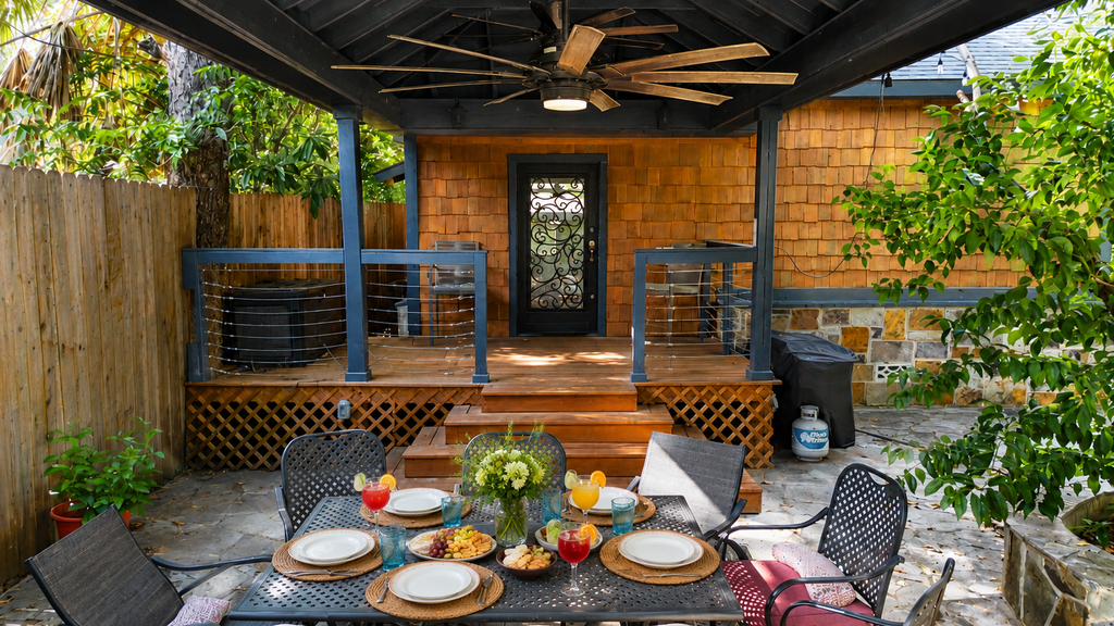 Cozy 3BR Close to Downtown | Spacious Backyard | Pet-Friendly