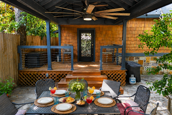 Cozy 3BR Close to Downtown | Spacious Backyard | Pet-Friendly
