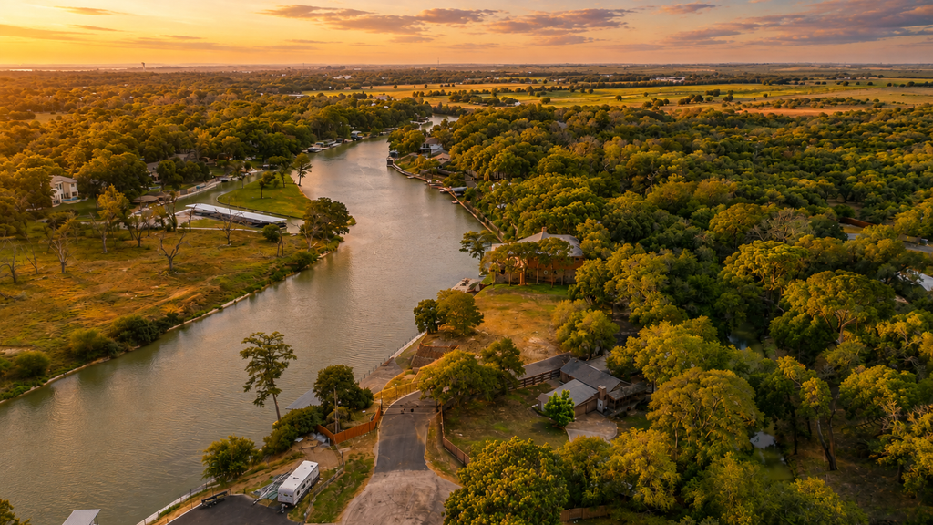 Creekside Casita