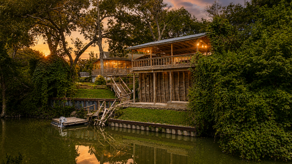 Creekside Casita