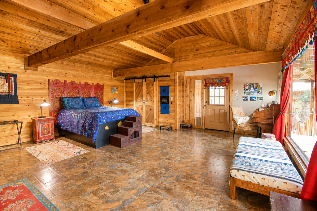 Creekside Casita