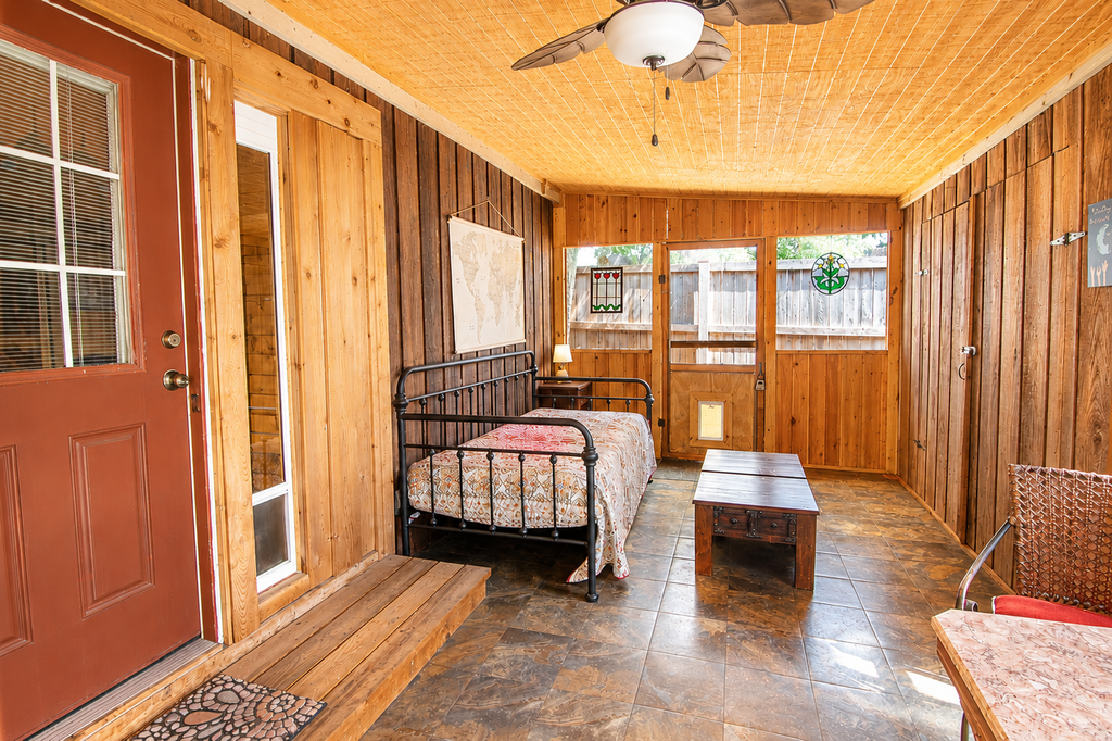 Creekside Casita