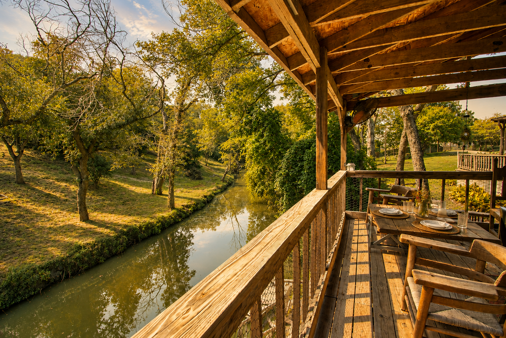 Creekside Casita