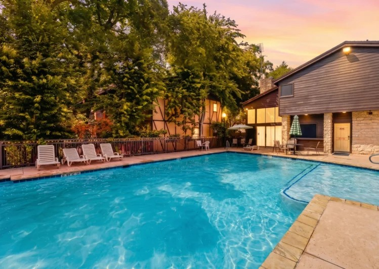 Camp Warnecke Estates Unit B104