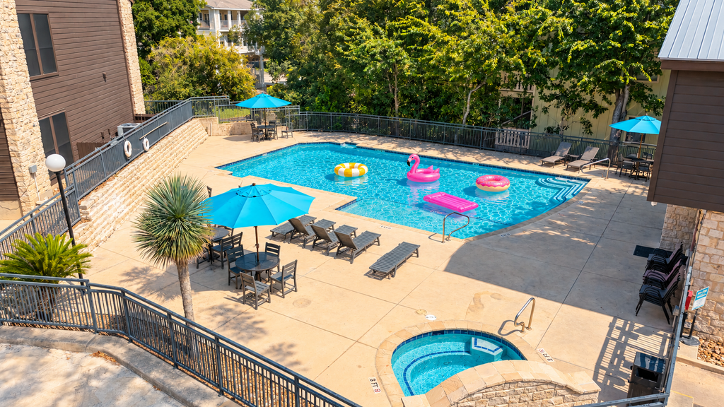 Camp Warnecke Estates Unit B104