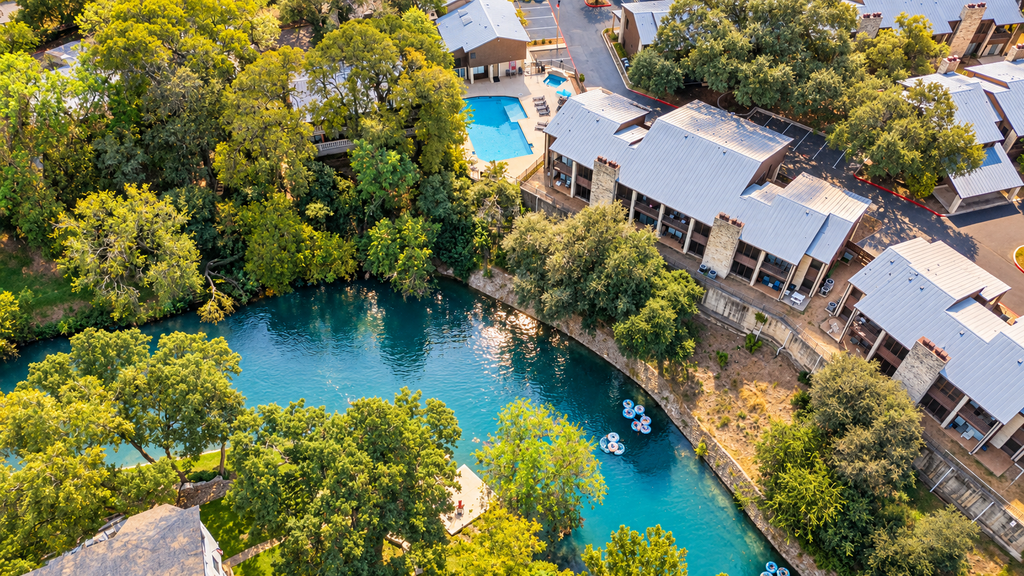 Camp Warnecke Estates Unit B104