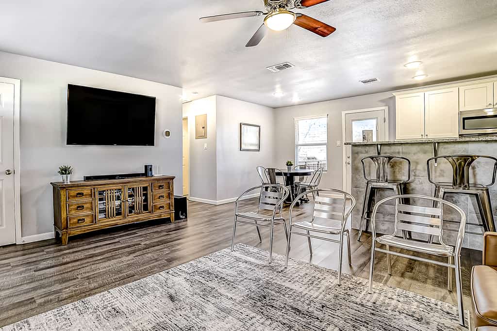 Fully updated home with deck, gorgeous views, about 30 minutes from downtown