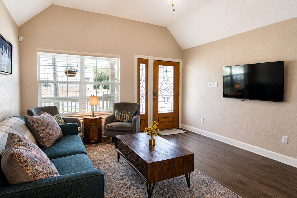 Cozy 3BR Steps to Alamodome | Close to Downtown