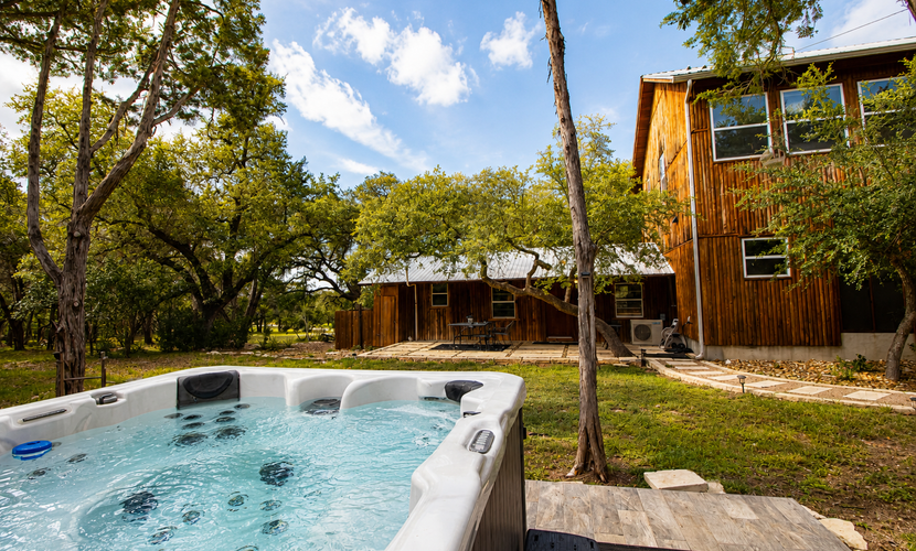 Modern Hill Country Multi-unit w/kitchen, WIFI, patio, private pool & hot tubs