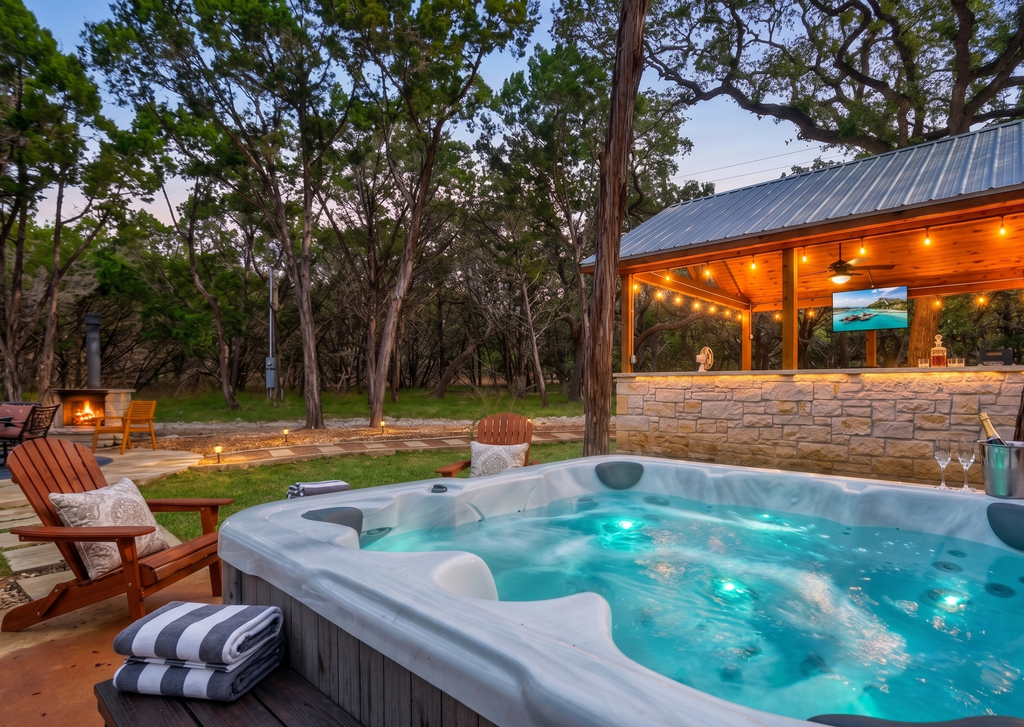 Frontier Ranch Retreat & Cabin