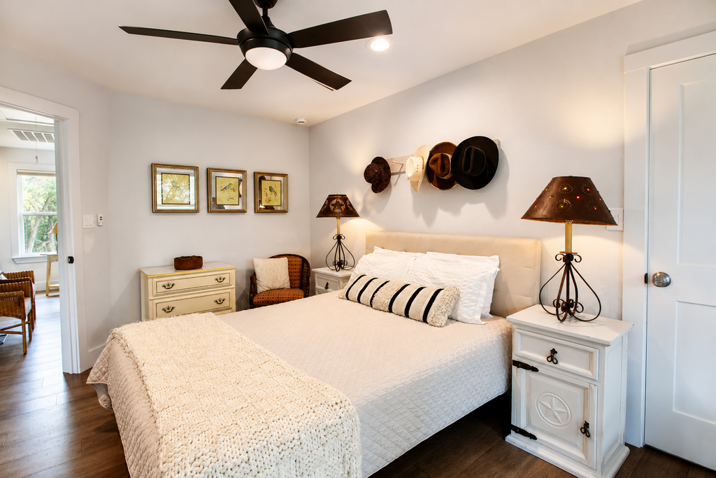 Frontier Ranch Retreat & Cabin