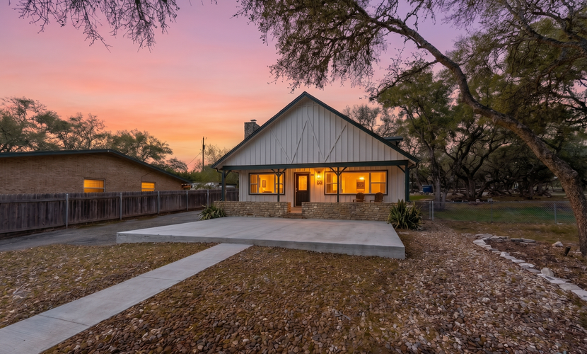 Two-Story Family-Friendly Home w/ Free WiFi, a Washer/Dryer, & an Enclosed Yard