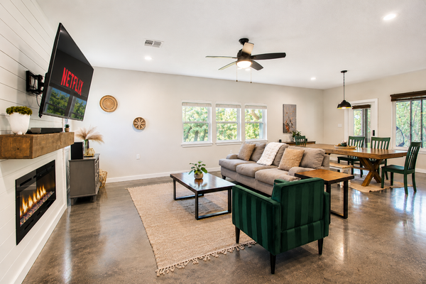 Secluded home with firepit, gas grill, central AC, game room, W/D