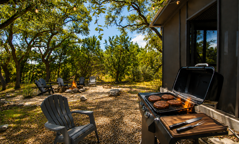 Secluded home with firepit, gas grill, central AC, game room, W/D