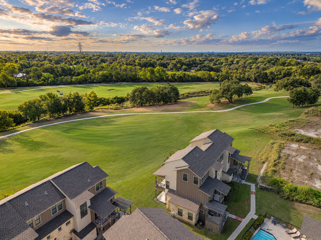 Golfer's Paradise