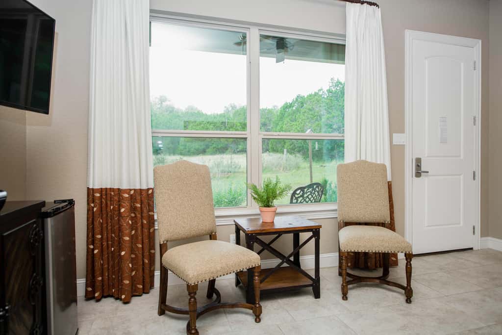 Century Oak House - Casita B