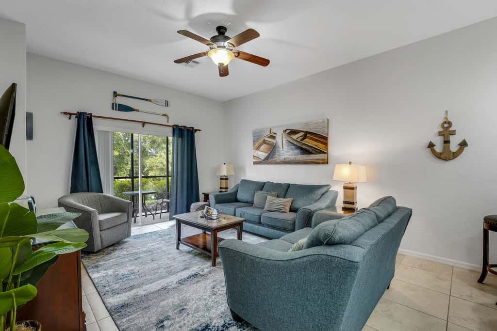 Exclusive villa: pool, EV charger, near Disney